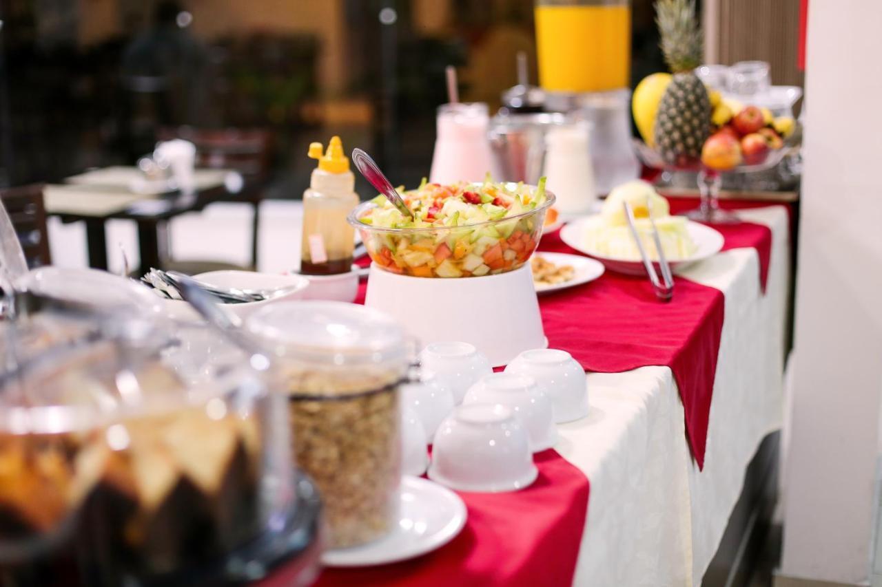 Polo Hotel Sao Jose dos Campos Bagian luar foto