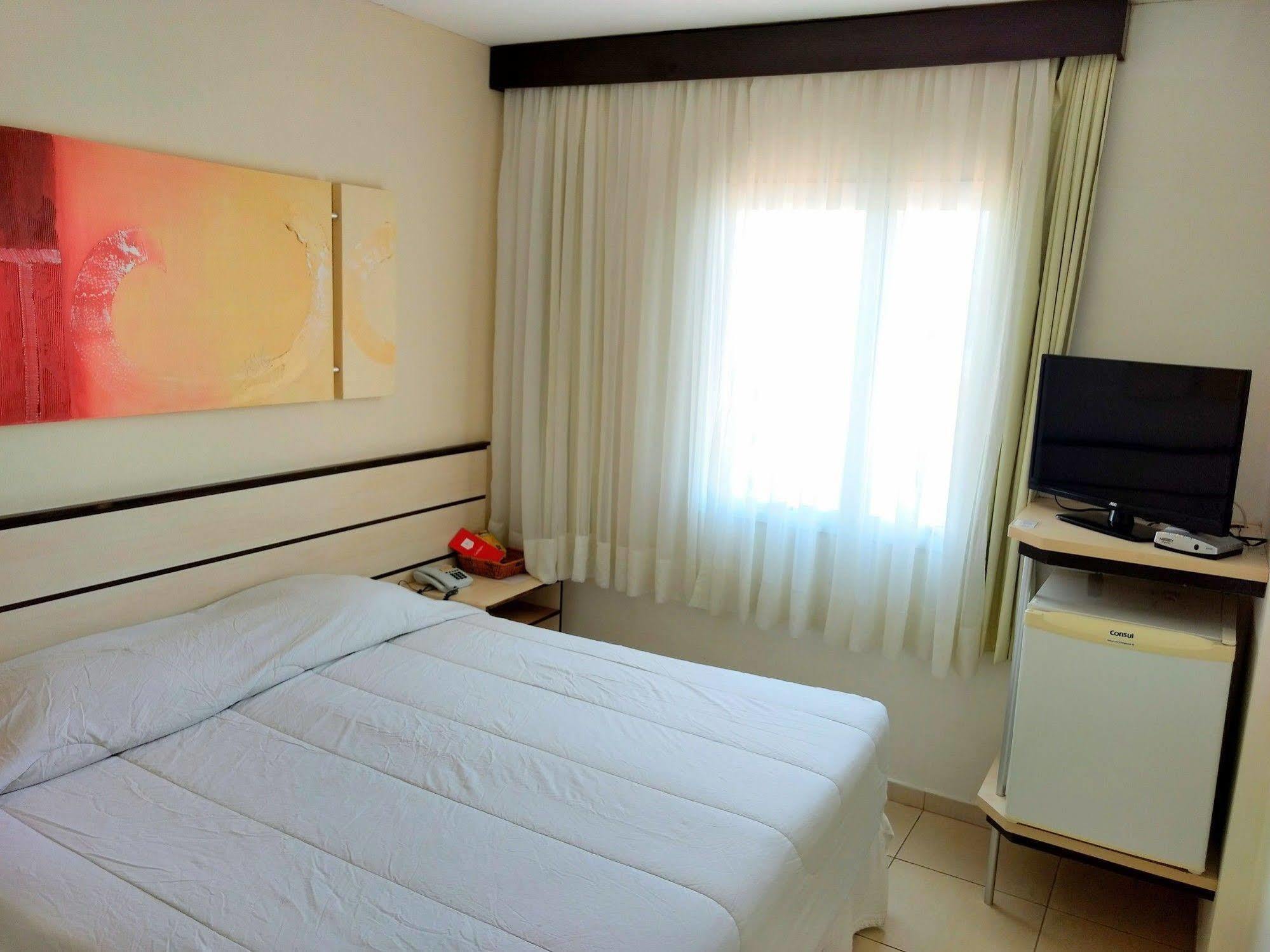 Polo Hotel Sao Jose dos Campos Bagian luar foto